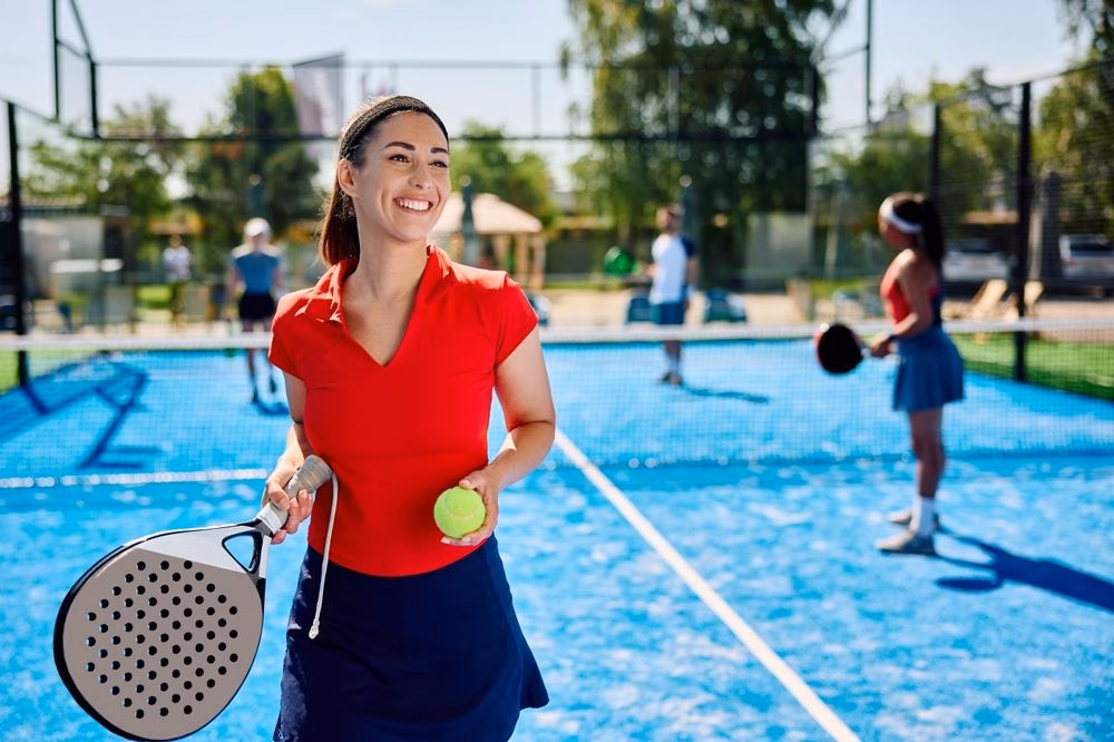 padel tenis girl